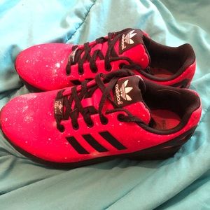 Red galaxy Adidas ZX Flux